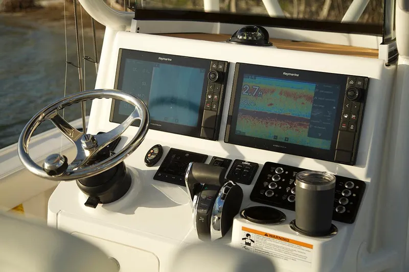  Yacht Photos Pics Manufacturer Provided Image