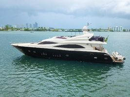 2008 90' Sunseeker-Sunseeker 90 Aventura, FL, US