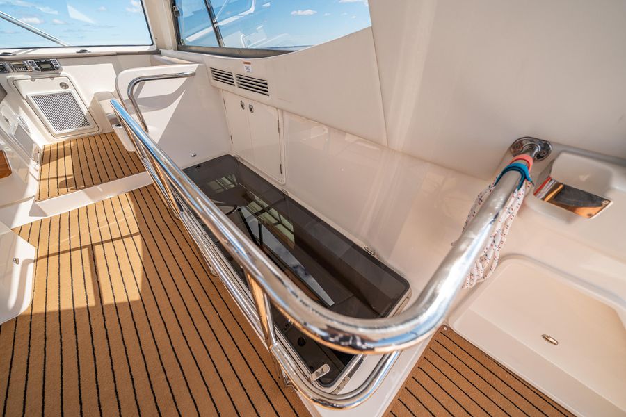 2016 Riviera 52 ENCLOSED FLY BRIDGE