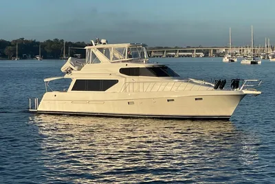 McKinna 57 Pilothouse
