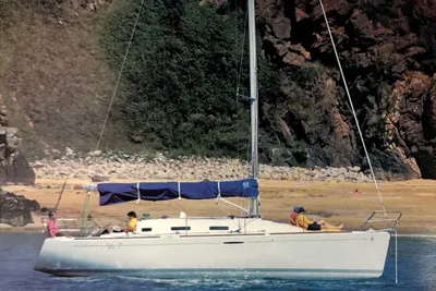 Beneteau First