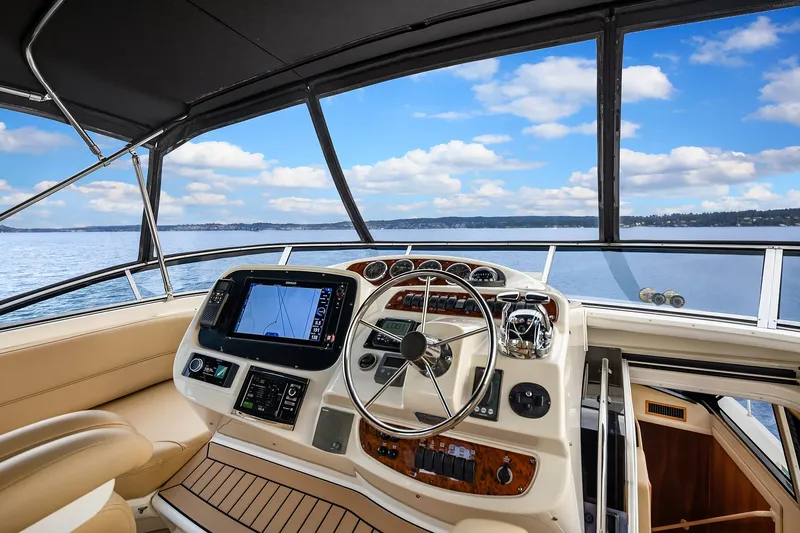 Pura Vida Yacht Photos Pics Helm