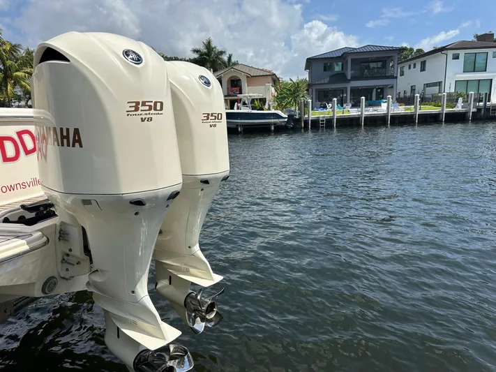 Daddy O Yacht Photos Pics 