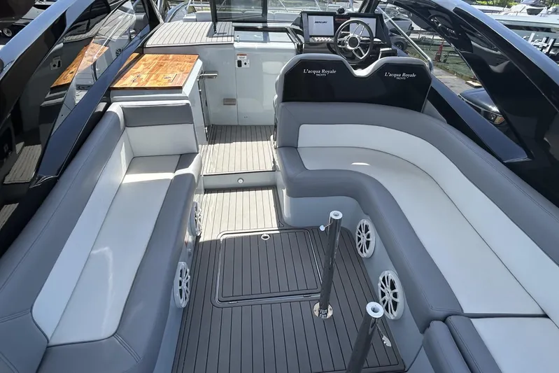  Yacht Photos Pics Luxurious 2025 L'ACQUA LR350 yacht interior with sleek seating and modern design.
