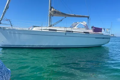 2011 Bavaria 32 Cruiser