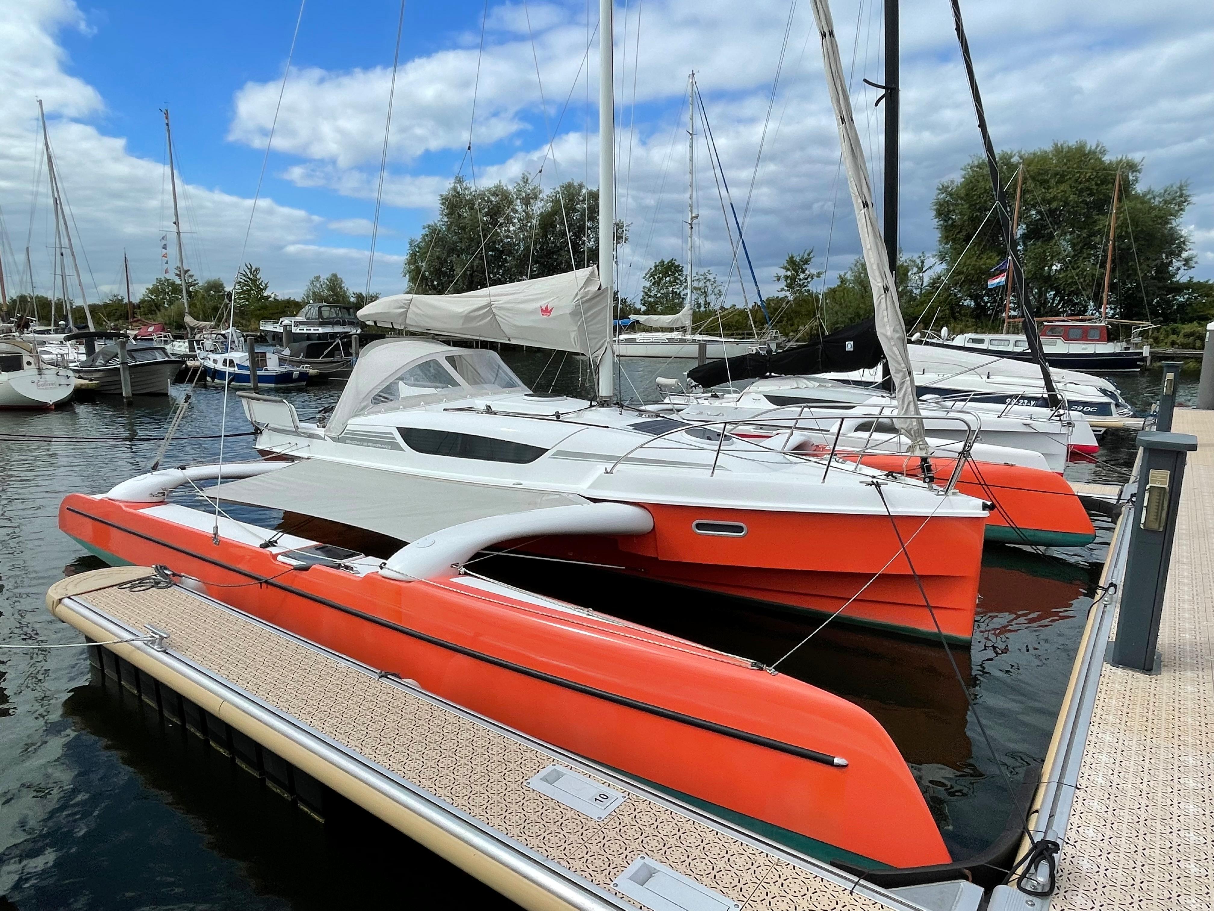 2019 Dragonfly 28 Performance