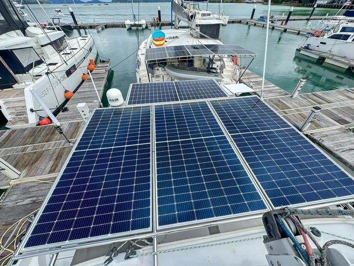 Adventure Yacht Photos Pics 