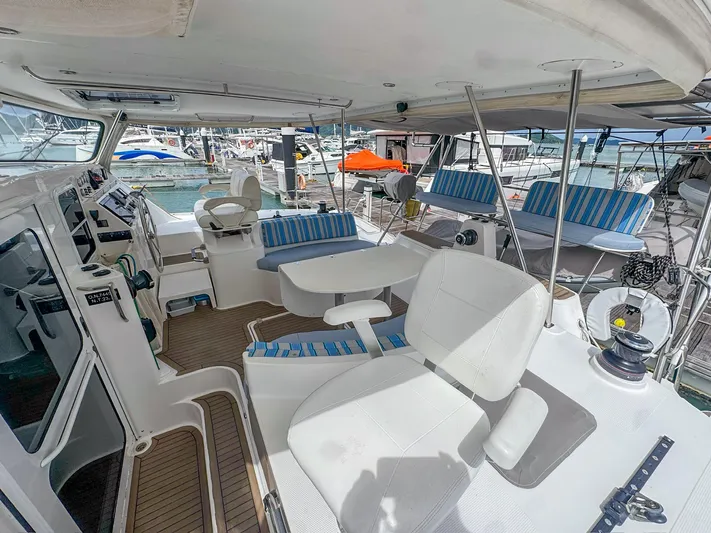 Adventure Yacht Photos Pics 