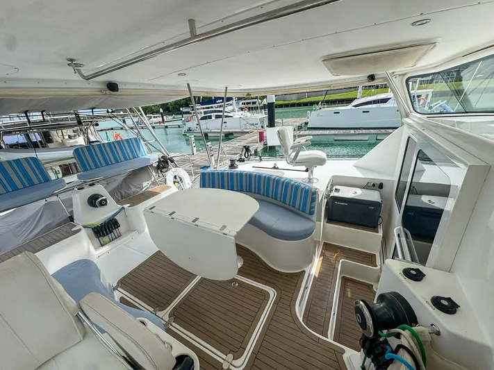 Adventure Yacht Photos Pics 