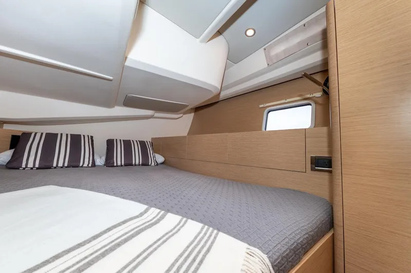 Grey Ghost Yacht Photos Pics 