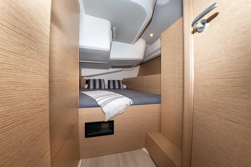 Grey Ghost Yacht Photos Pics 