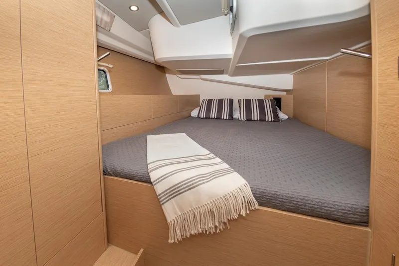 Grey Ghost Yacht Photos Pics 