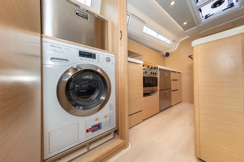 Grey Ghost Yacht Photos Pics 