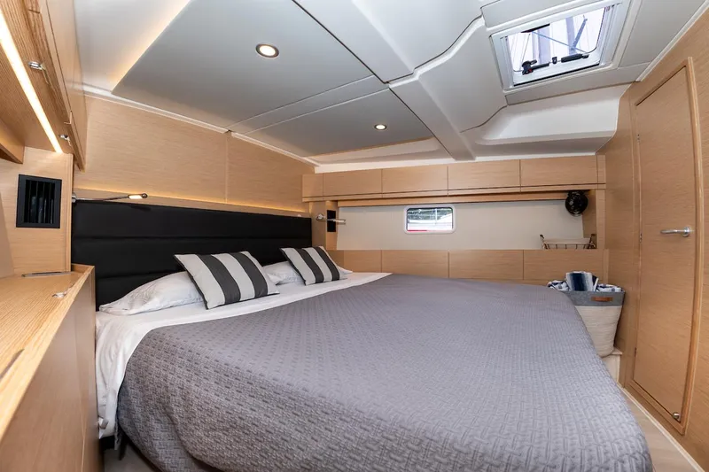 Grey Ghost Yacht Photos Pics 