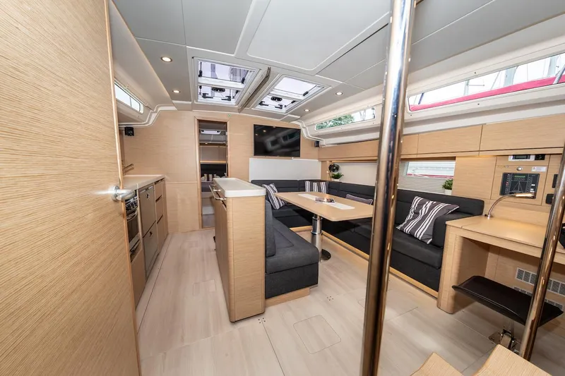 Grey Ghost Yacht Photos Pics 