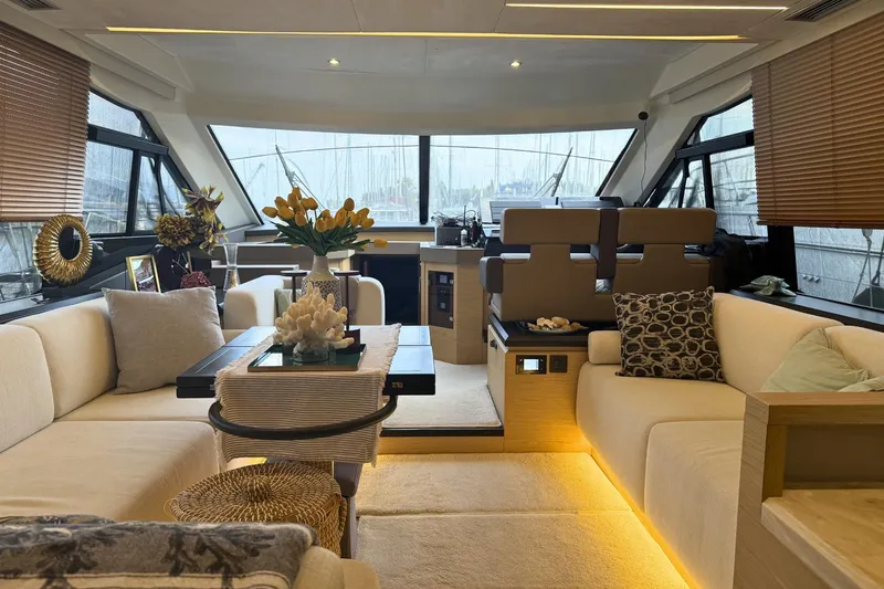  Yacht Photos Pics 2020 Beneteau Monte Carlo 52