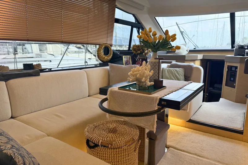  Yacht Photos Pics 2020 Beneteau Monte Carlo 52