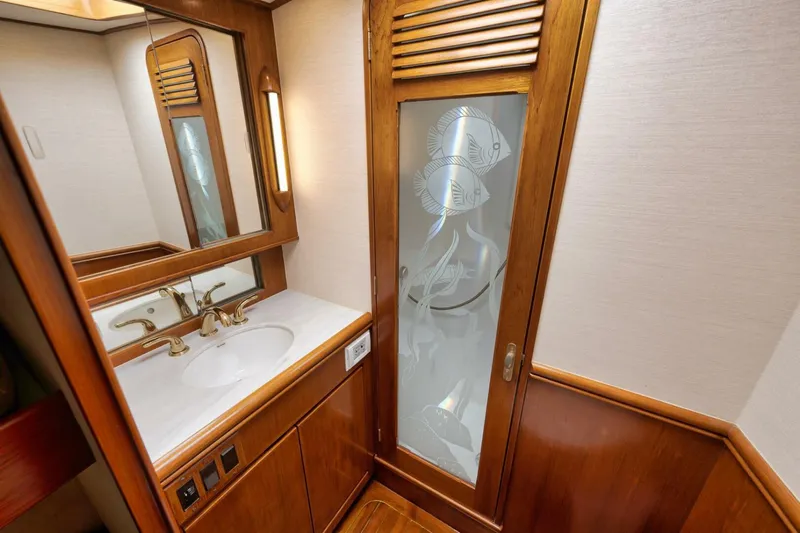 Bird Dog Yacht Photos Pics 