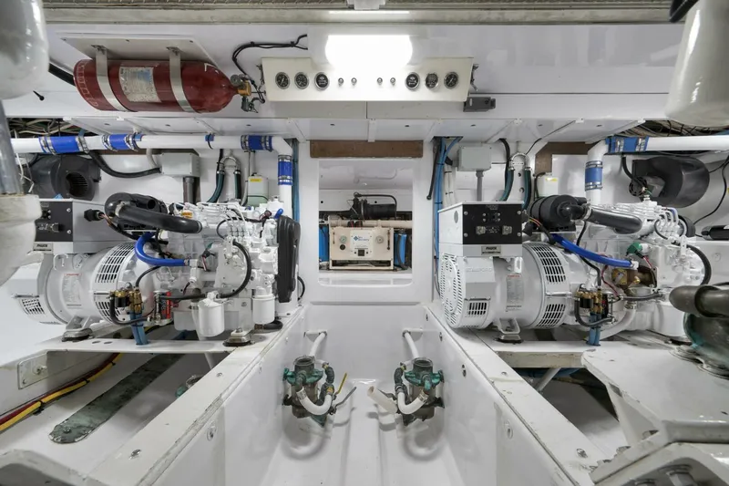 Bird Dog Yacht Photos Pics 