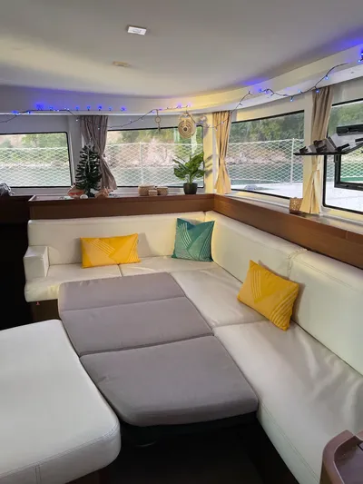 Larimar Yacht Photos Pics 