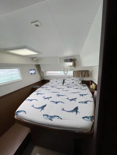 Larimar Yacht Photos Pics 