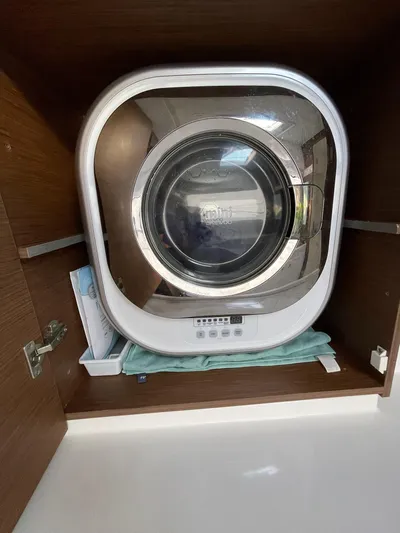 Larimar Yacht Photos Pics 