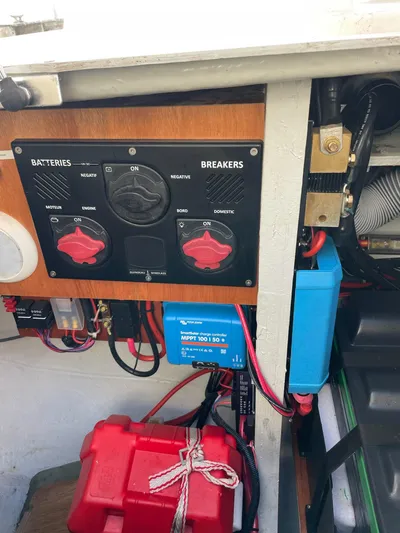 Larimar Yacht Photos Pics 