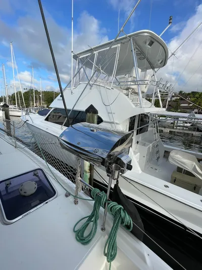 Larimar Yacht Photos Pics 