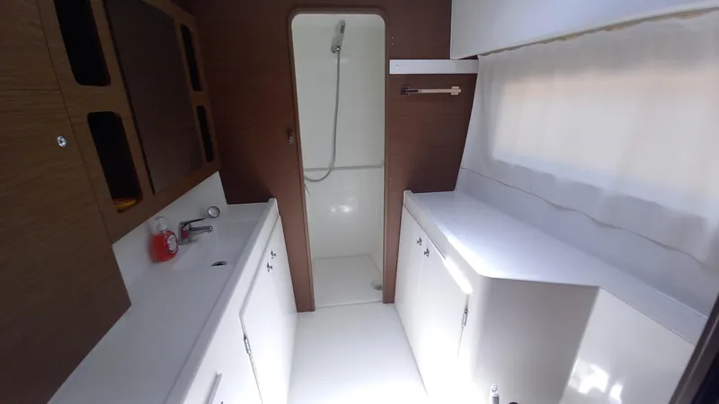 Larimar Yacht Photos Pics 