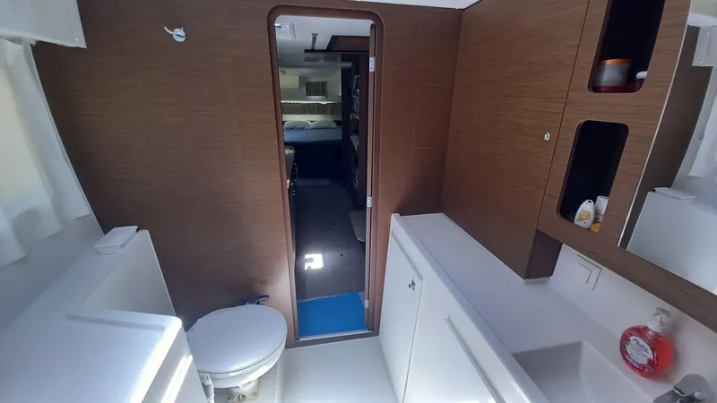 Larimar Yacht Photos Pics 