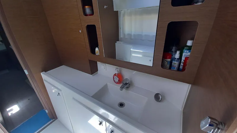 Larimar Yacht Photos Pics 