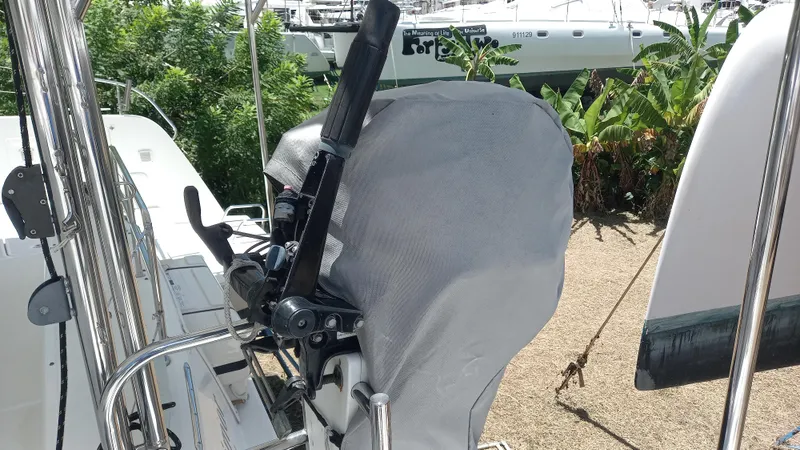 Larimar Yacht Photos Pics 