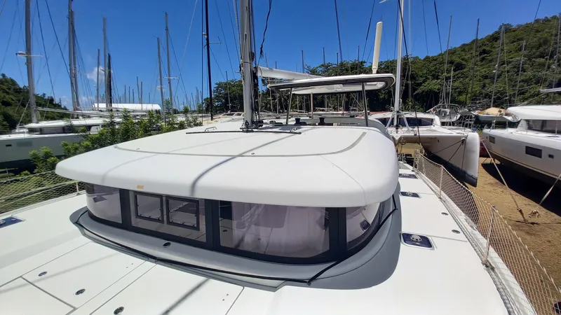 Larimar Yacht Photos Pics 