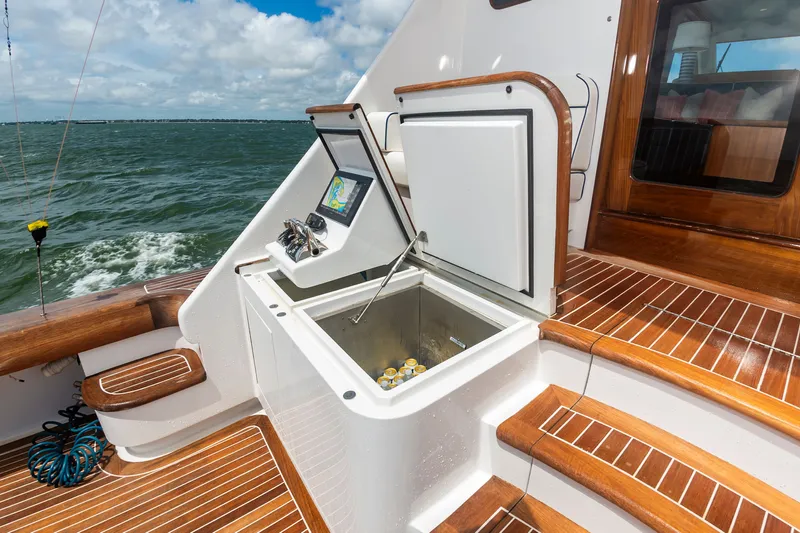 Privateer Yacht Photos Pics Jarrett Bay 67 Custom 2019 with open cooler on deck.