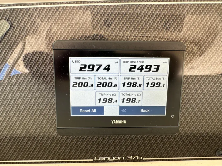  Yacht Photos Pics Yamaha display on 2023 Grady-White Canyon 376 showing trip data and fuel usage.