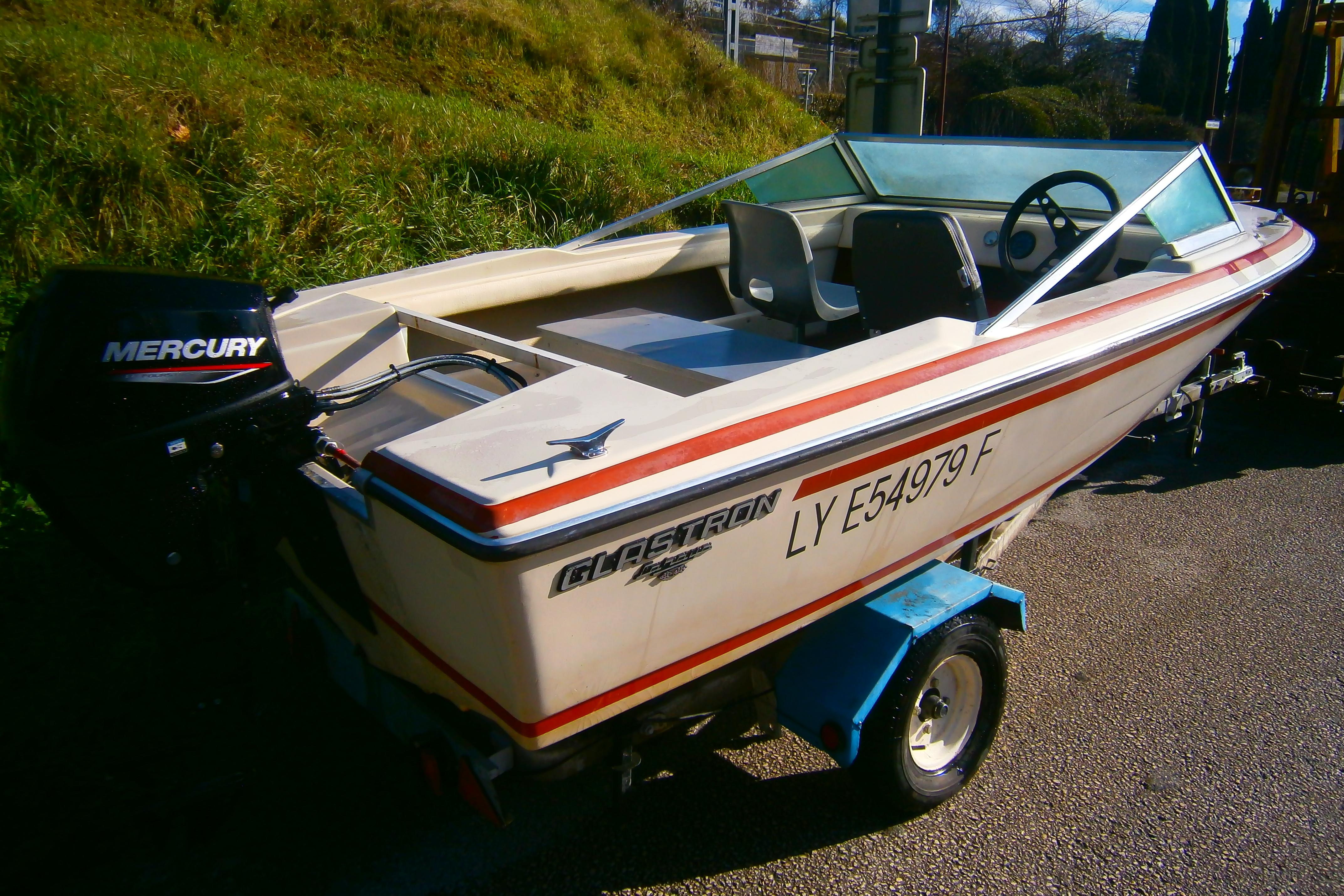 1986 Glastron/Carlson v142