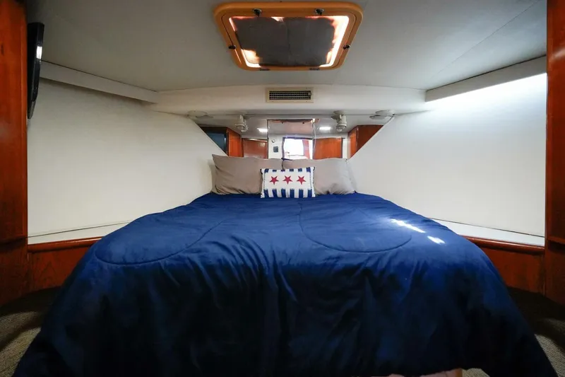 Change Order Yacht Photos Pics 1994 Hatteras 46 Convertible- CHANGE ORDER- Master Stateroom