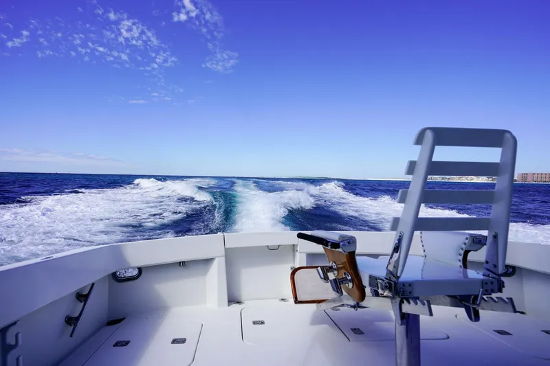 Change Order Yacht Photos Pics 1994 Hatteras 46 Convertible- CHANGE ORDER- Cockpit