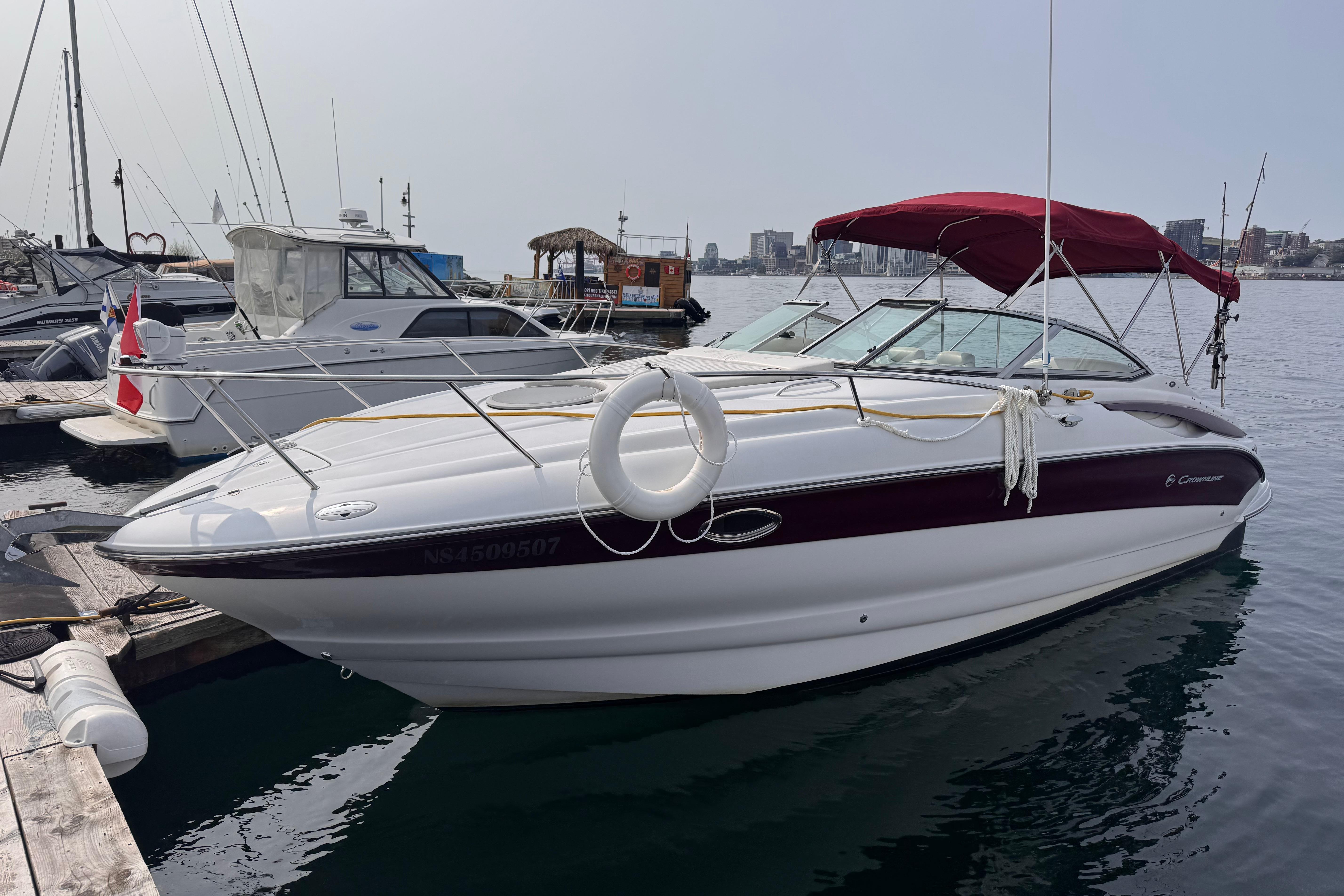 2004 Crownline 270 CR Kruisers te koop- YachtWorld