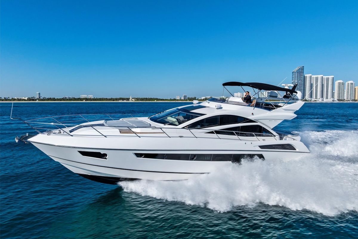 2014 Sunseeker 71 