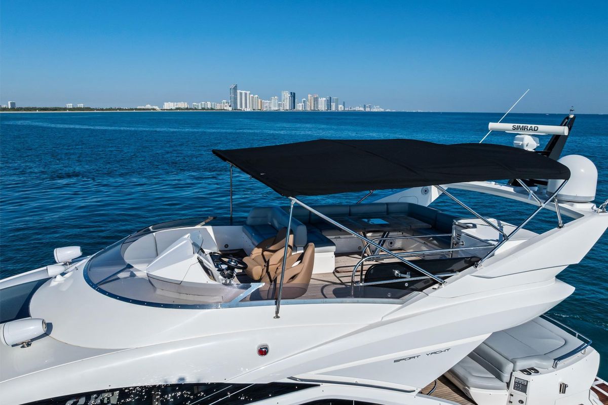 2014 Sunseeker 71 