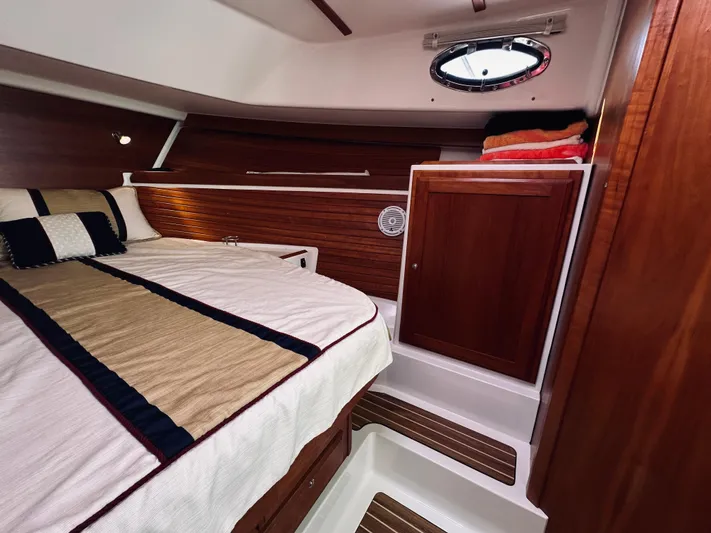 Someday Yacht Photos Pics 