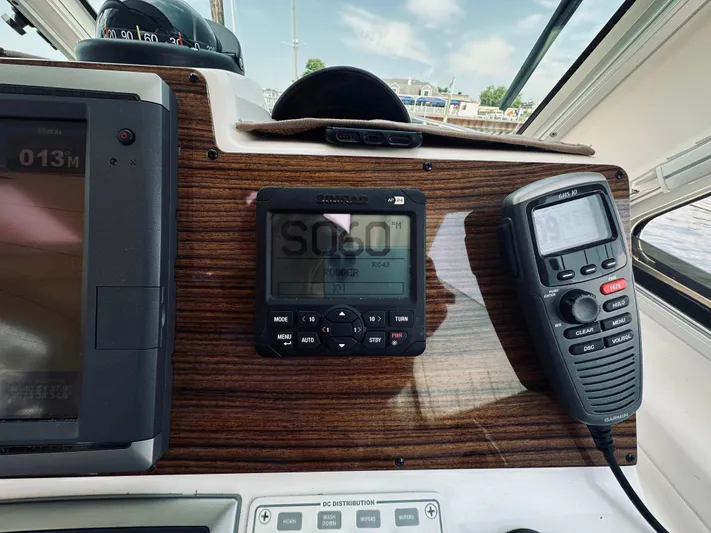 Someday Yacht Photos Pics 2012 Back Cove 34 boat dashboard with navigation and communication equipment.