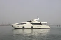 Custom Line 100 2015