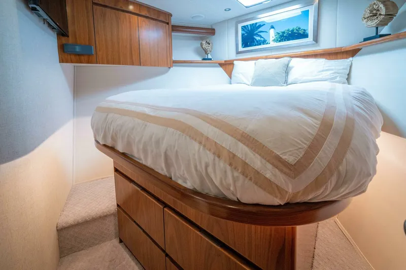 Offensive Yacht Photos Pics 2017 62 Viking Convertible - Offensive