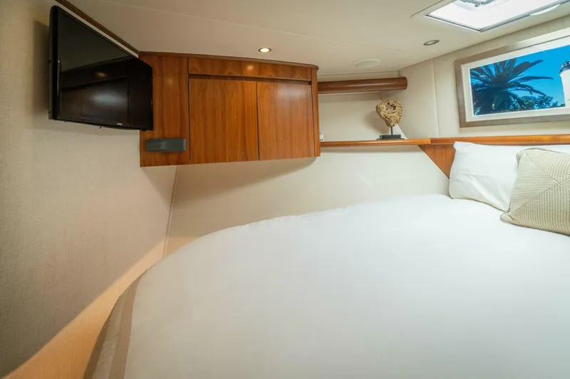 Offensive Yacht Photos Pics 2017 62 Viking Convertible - Offensive