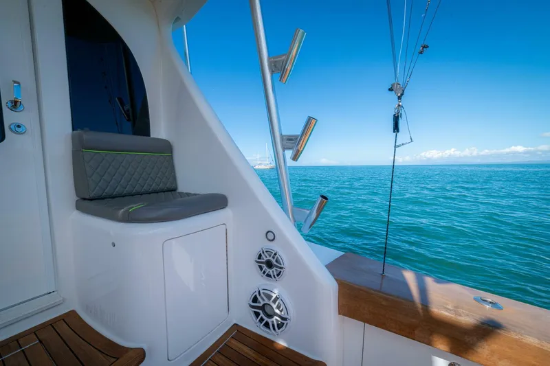 Offensive Yacht Photos Pics 2017 62 Viking Convertible - Offensive