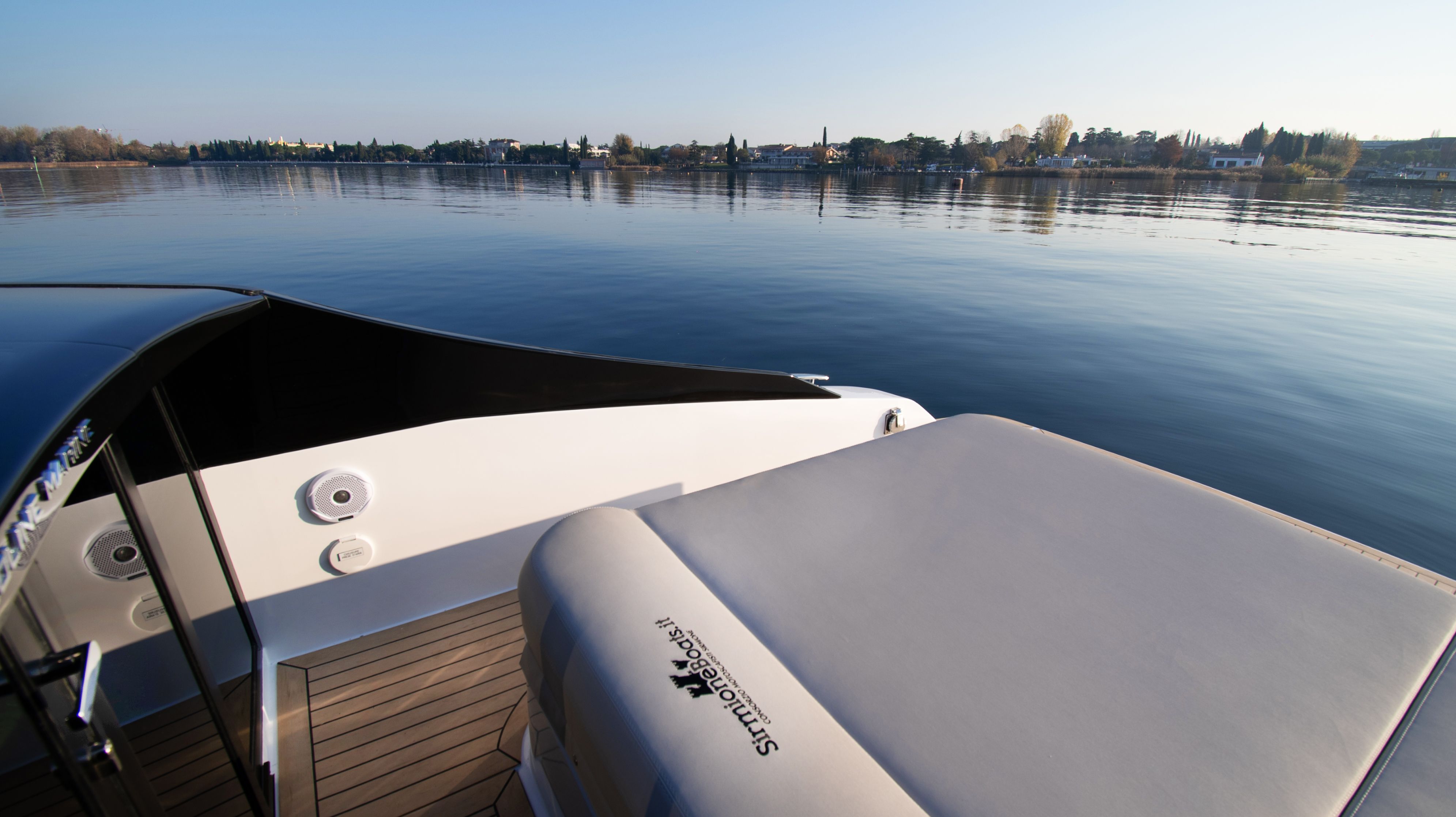 2020 Ecoline 850 Limousine