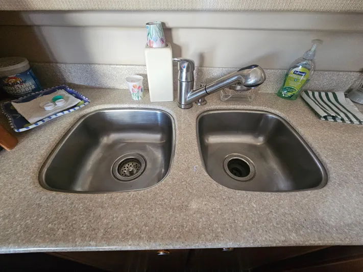 Golden Goal II Yacht Photos Pics 