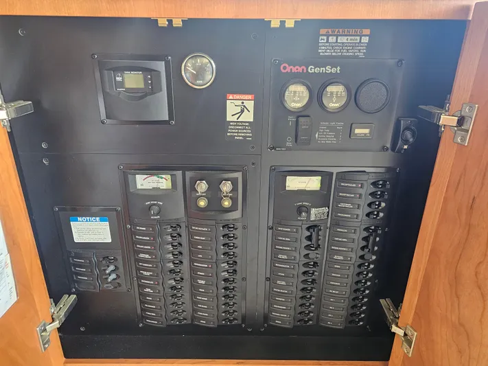 Golden Goal II Yacht Photos Pics 